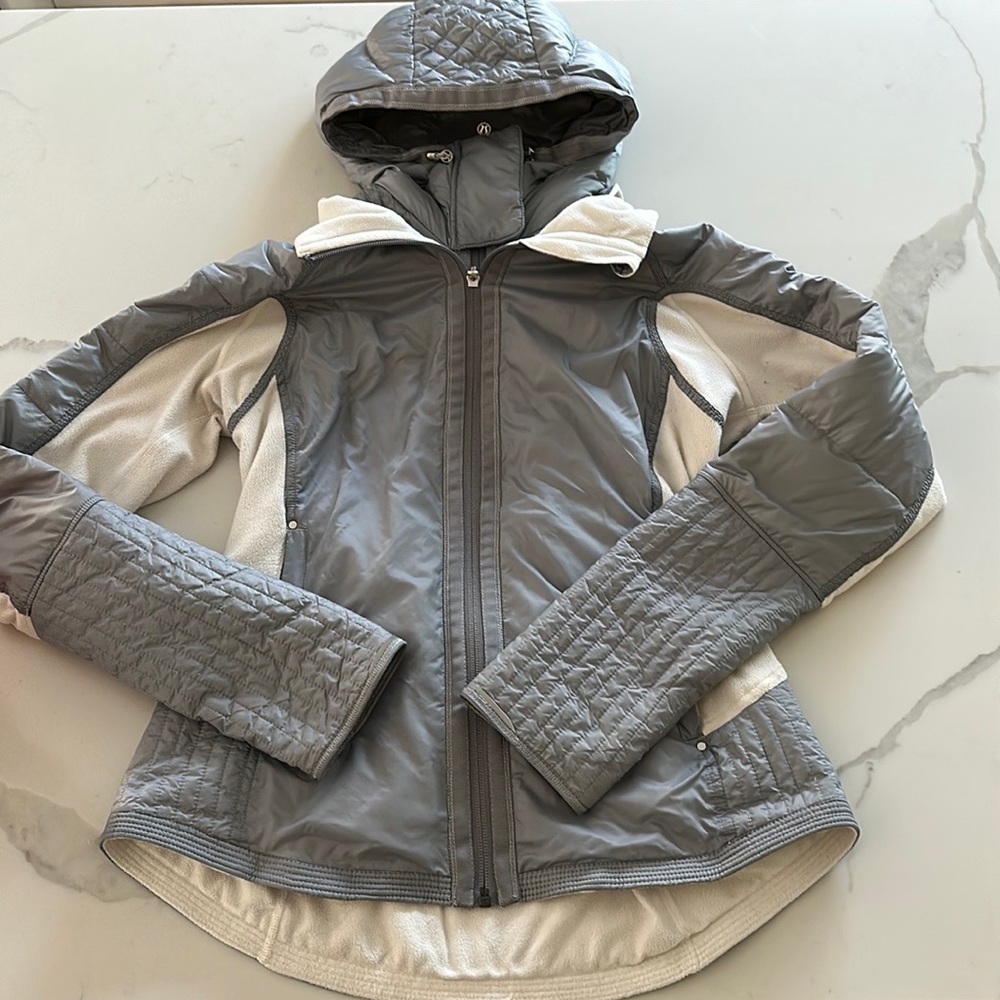 Lululemon running jacket